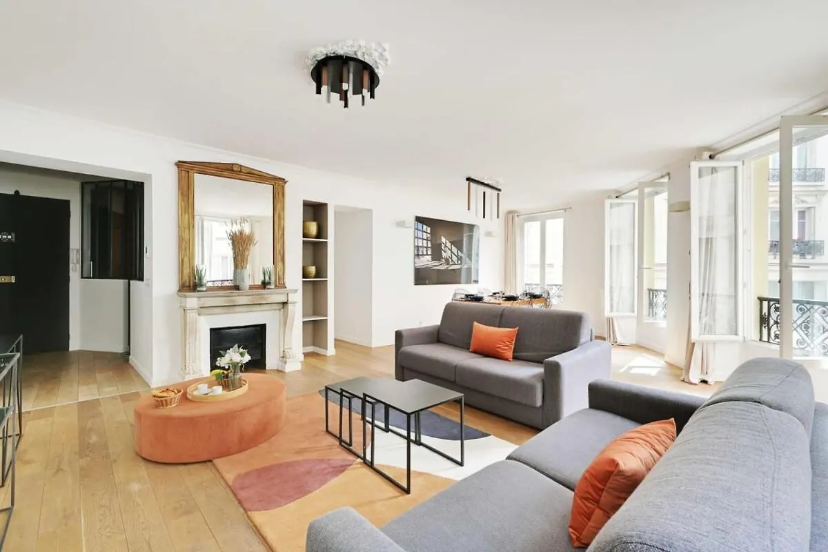 Renovated And Modern 4Bd For 12 Guests Apartment Paris France