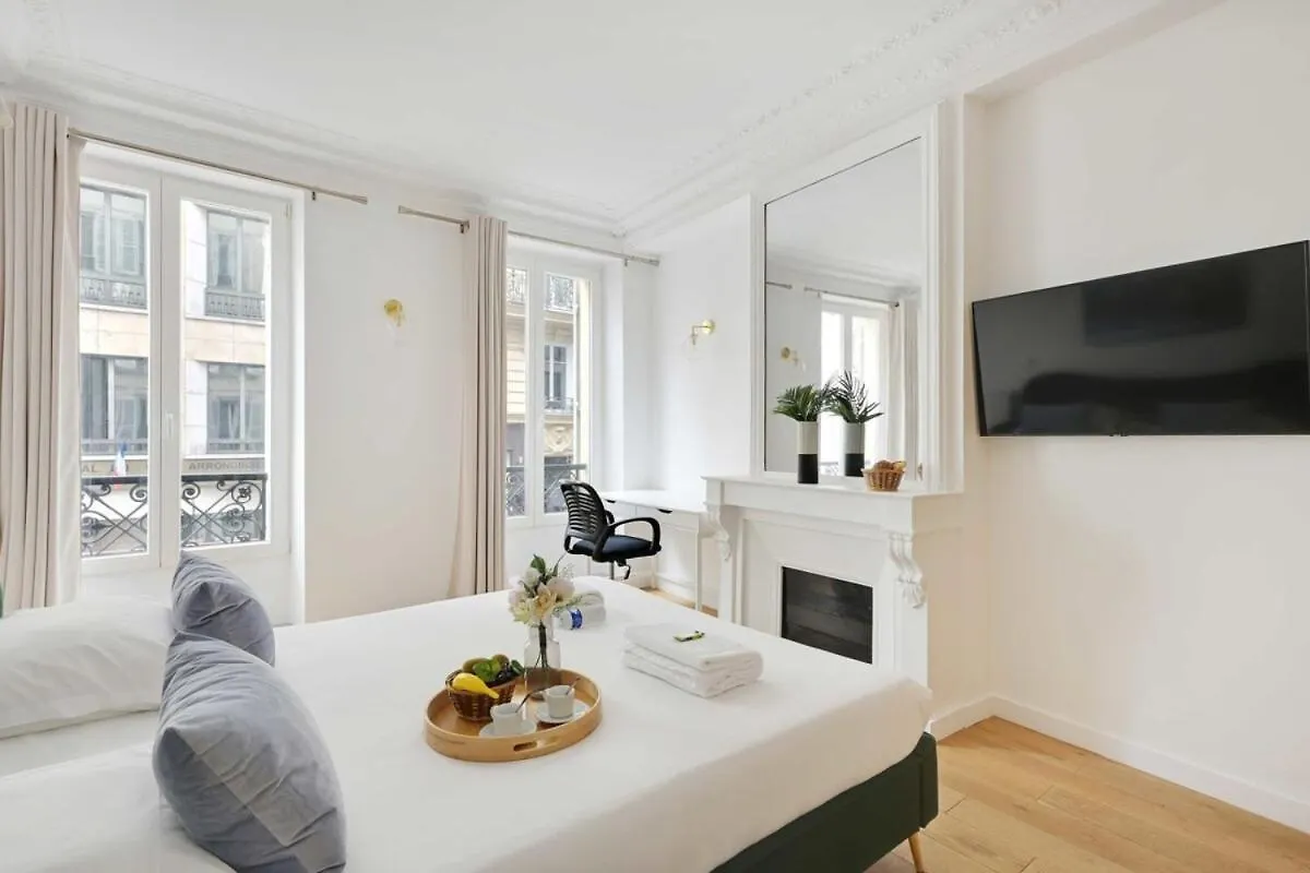 Renovated And Modern 4Bd For 12 Guests Apartment Paris France
